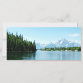 céu lindo, lago e montanha Grand Teton
