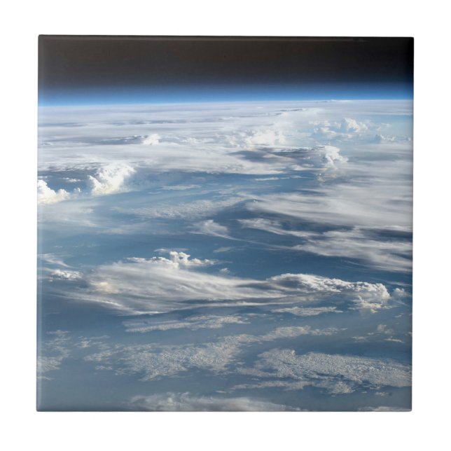 Céus Nuvens Sobre O Sudão (Frente)