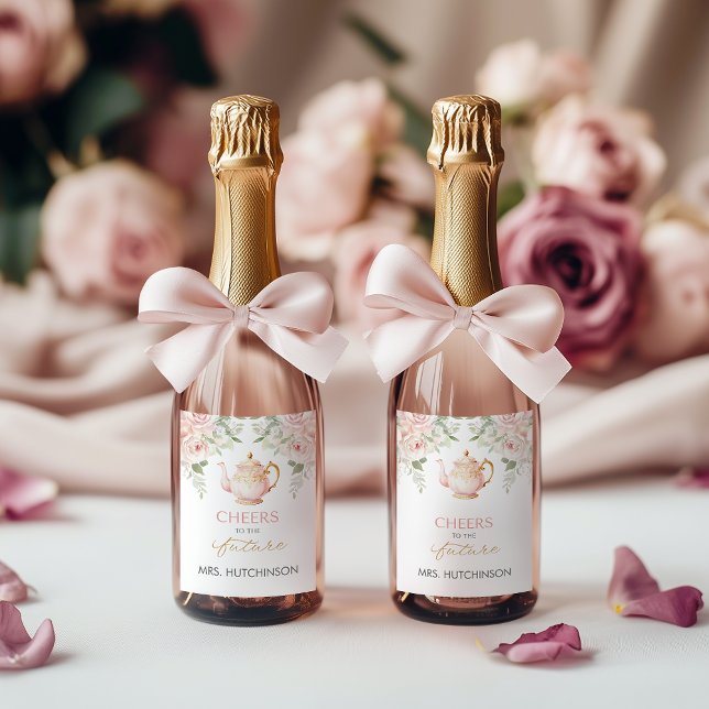 Chá de Bebê à Moda Tea Party (Tea Party Bridal Shower Wine Label)
