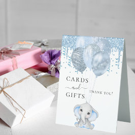 Chá de fraldas elefante, balões azuis, presentes b