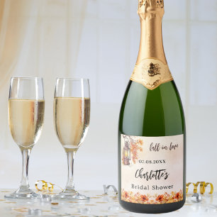 Chá de panela queda flores laranja folhas