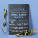 Chalkboard Blue B"H Bar Mitzvah Convite<br><div class="desc">Estes convites casuais de chic são perfeitos para qualquer celebração do Bar Mitzvah. Cada linha de texto é perfeitamente personalizável para dizer exatamente o que você quer!</div>