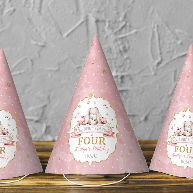 Chapéu De Festa Um coelhinho está virando quatro anos. (Criador carregado)