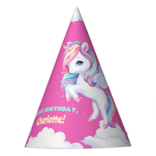 Chapéus de festa de papel para uma festa de aniver