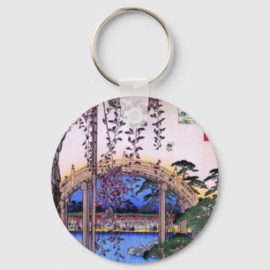 Chaveiro 藤と太鼓橋, glicínias do 広重 e ponte arqu