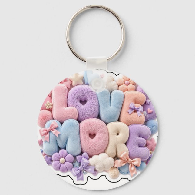 Chaveiro 3D de pelúcia "LOVE MORE" (Frente)