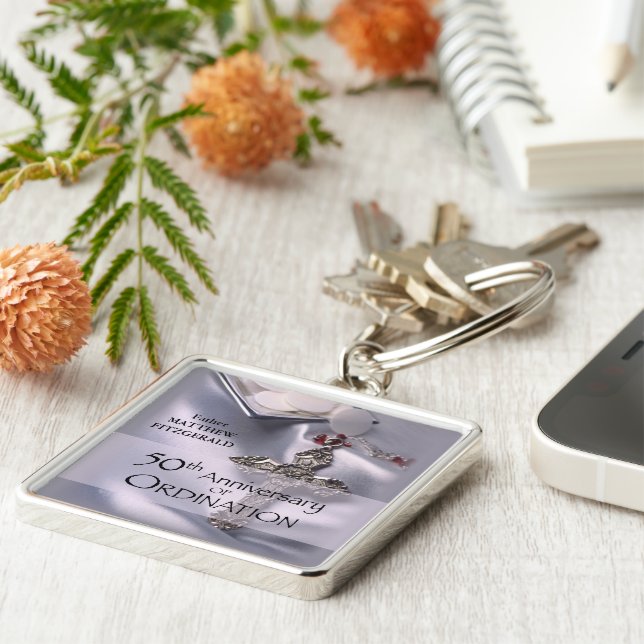 Chaveiro 50º Aniversário do Aniversário da Ordinação de Nom (Lateral)