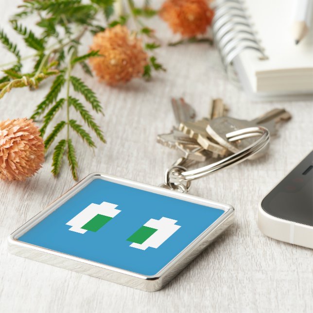 Chaveiro 8 Bit Pixel Manga Green Eyes (Lateral)