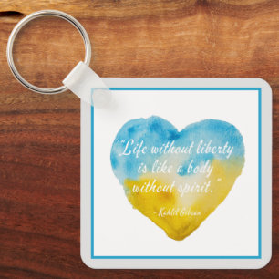 Chaveiro A vida sem liberdade cita a Ucrânia