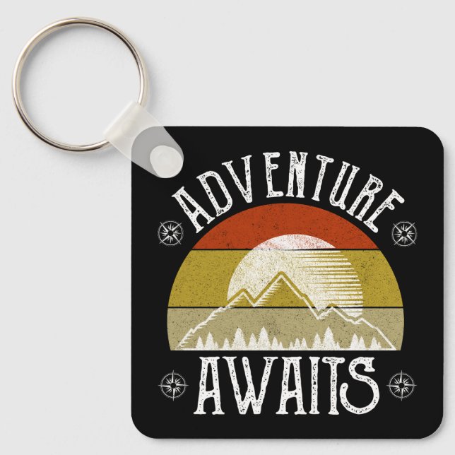 Chaveiro Aguardam Aventura (Frente)