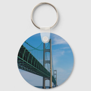 Chaveiro Along Mackinac Bridge