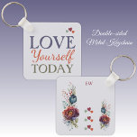 Chaveiro Ame-se hoje corações de amor floral<br><div class="desc">Brilhe seu dia com nosso charmoso chaveiro de quadrado de metal do Zazzle! Com as palavras "ama-te hoje" e ama corações, com flores nas costas, esta chaveiro é um lembrete perfeito para abraçar o amor próprio. Personalize com suas iniciais para torná-lo exclusivamente seu. Seja pelas suas chaves ou como um...</div>