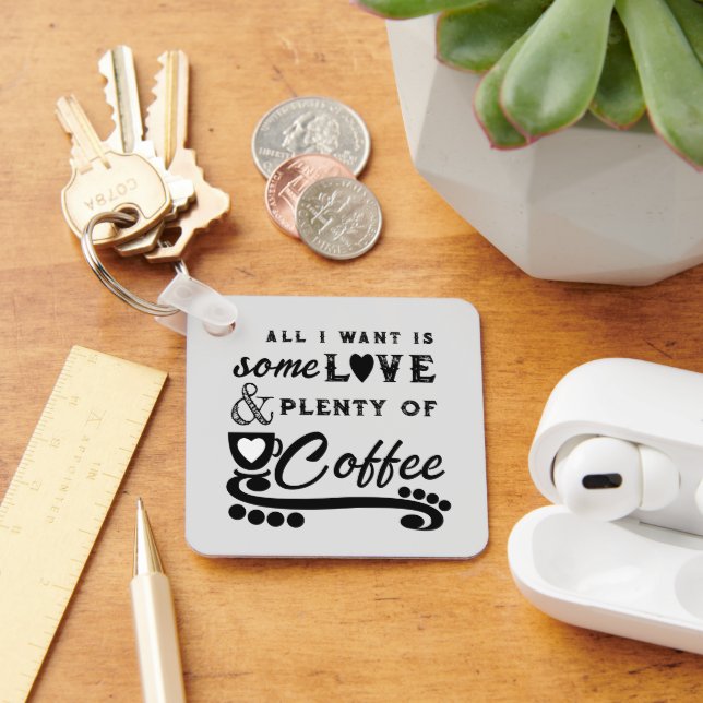 Chaveiro Amor e café adicionam iniciais preto (Mesa)
