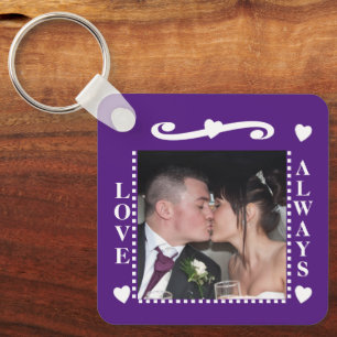 Chaveiro Amor sempre 2 fotos adicionar iniciais branco roxo