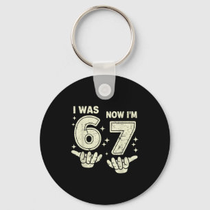 Chaveiro aniversário de 7 anos era 6 7 seis sete 6 7 meme c