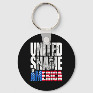 Chaveiro Anti Trump United Shame America Flag