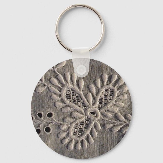 Chaveiro Antique Ayrshire Lace Embroiderado (Frente)