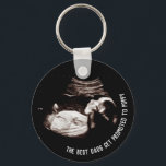 Chaveiro Anúncio de gravidez Promo Avô para ser papagaio<br><div class="desc">Gravidez Sonograma Ultrassom Foto Nova chaveiro da Mãe Pode ser totalmente personalizada para atender às suas necessidades. © Gorjo Designs. Feito para você através da plataforma Zazzle. // Precisa de ajuda para personalizar o seu design? Tem outras ideias? Sinta-se à vontade para entrar em contato comigo (Zoe) diretamente através do...</div>