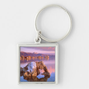 Chaveiro Arco de tufo no Mono Lake