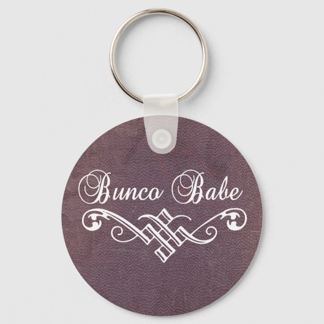 Chaveiro baba de bunco com inscrição branca e couro roxo (Frente)