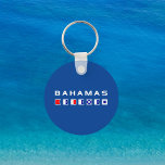Chaveiro Bahamas Sinal Marítimo Náutico Sinalizadores Cor E<br><div class="desc">Mostra as "Bahamas" ortográficas coloridas de sinais marítimos com o nome de país Bahamas acima. Cor de fundo azul profunda. Legal, moderno, eterno. Faça o sentimento náutico. Design brilhante, multicolorido para marinheiros, barqueiros, iates ou aqueles que sonham. Souvenir para turistas Caribe, passageiros de cruzeiros, visitantes, passageiros de férias, lutadores de...</div>