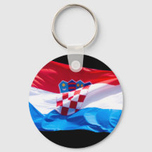 Bandeira croata acenando no vento