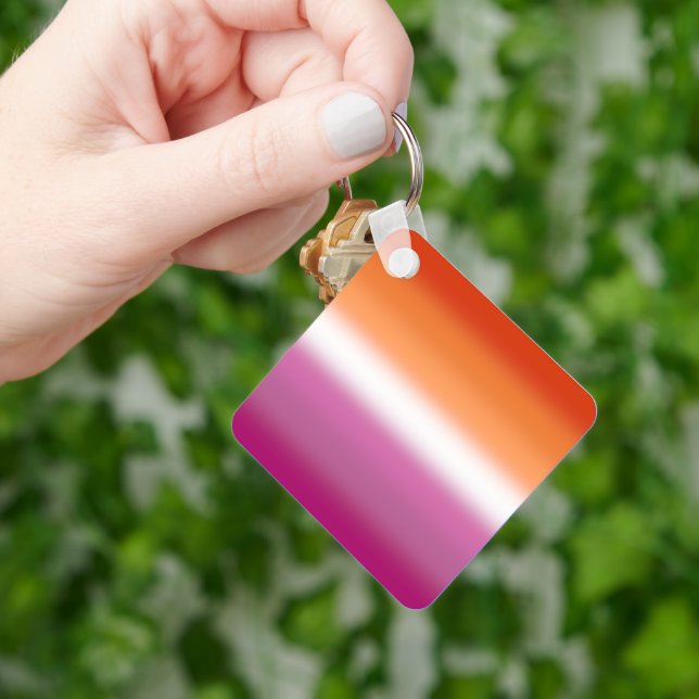 Chaveiro Bandeira do Orgulho Lésbico Gradiente - Bandeira L (Mão)