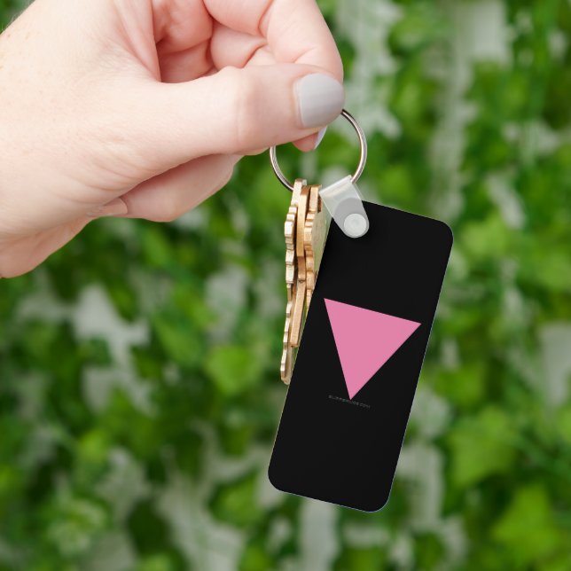 Chaveiro bandeira do triângulo rosa SlipperyJoe's símbolo r (Mão)
