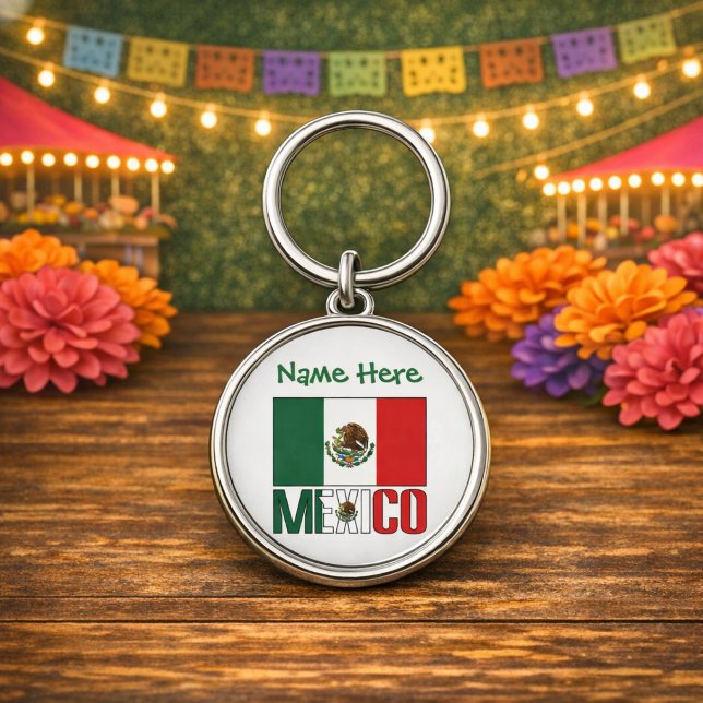 Chaveiro Bandeira Personalizada do México em Metal Redondo (Personalized round metal keychain with Mexican Flag and MEXICO below in flag colors. Add name above.)
