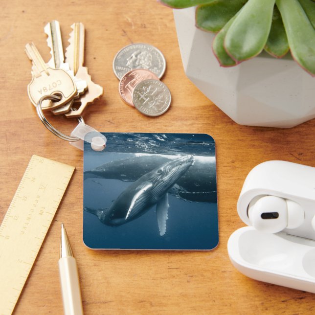 Chaveiro Bebês Mais Pobres | Baleia-jubarte (Mesa)