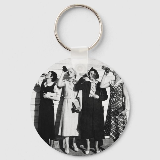 Chaveiro Beer Bebendo Vintage Com Fotografia Antiga (Frente)