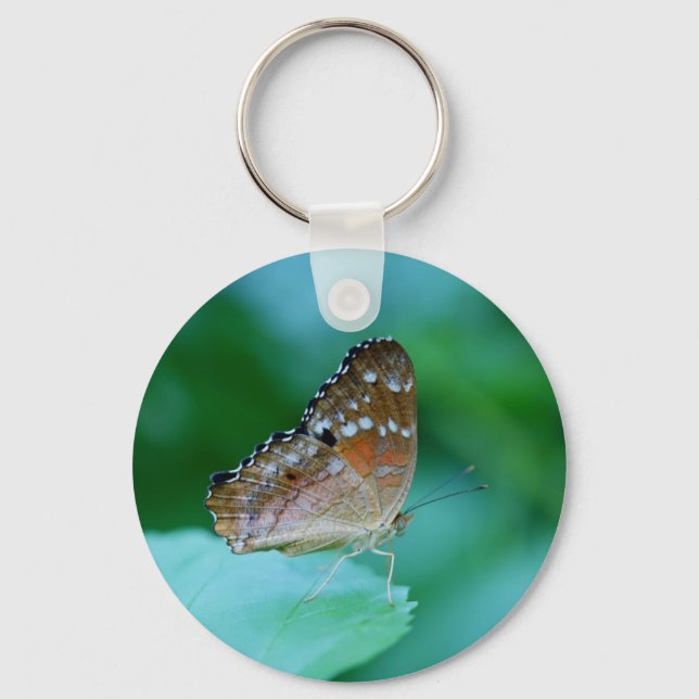 Chaveiro Belo Danaus Plexippus Butterfly em Folha. (Frente)