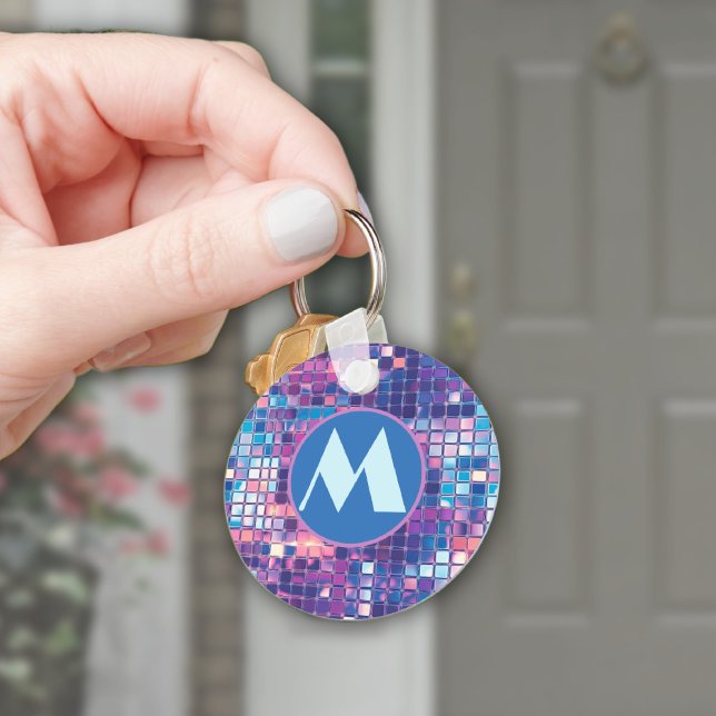 Chaveiro Bola de Disco Azul e Roxo do Groovy Personalizada (groovy blue and purple disco ball monogram personalized key chain)