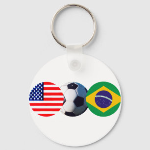 Chaveiro Bola de Futebol Brasil e EUA Bandeiras do MUSEU Za