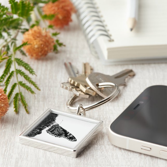 Chaveiro borboleta tímida blacq (Lateral)