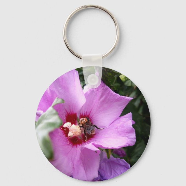 Chaveiro Bumblebee na Flor de Hibiscus (Frente)