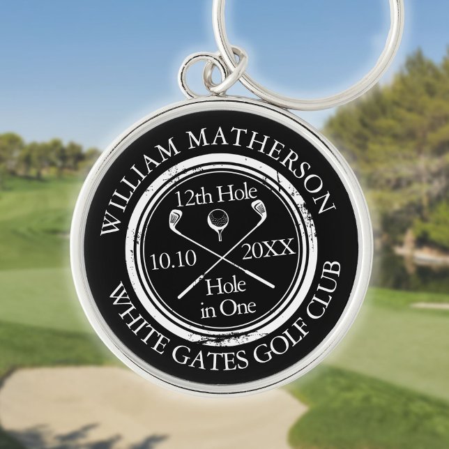 Chaveiro Buraco de Golfe Personalizado em Preto e Branco (Personalized Golf Hole in One Black And White Keychain)