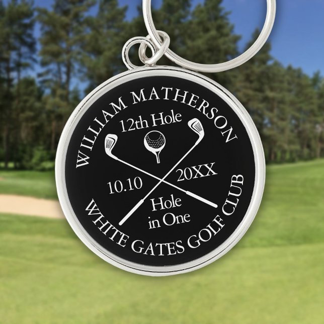 Chaveiro Buraco de Golfe Personalizado em Preto e Branco (Personalized Golf Hole in One Black And White Keychain)