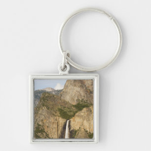 Chaveiro CA, Parque Nacional de Yosemite, Cachoeira Bridalv