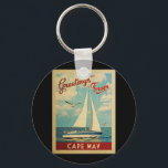 Chaveiro Cabo May Sailboat Viagens vintage New Jersey<br><div class="desc">Esta saudação de Cape May New Jersey viagens vintage náutica apresenta um barco navegando na água com gaivotas e um céu azul cheio de lindas nuvens brancas puffy.</div>