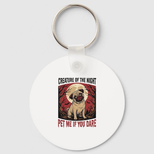 Chaveiro Camisa de Pug de Halloween com Cemitério Assustado (Frente)