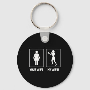 Chaveiro Camisetas engraçadas de boxe - Sua esposa, minha e