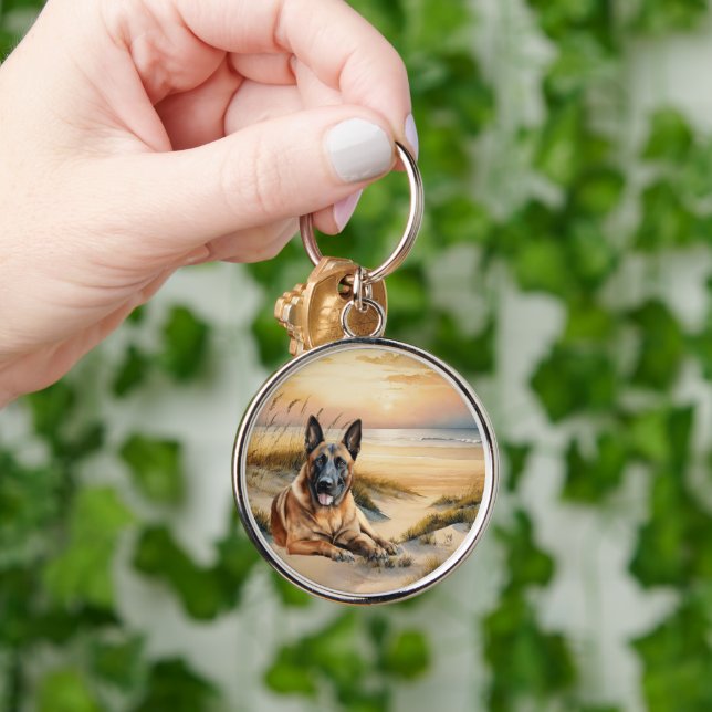 Chaveiro Cão Malinois Belga Enseada de Praia Costeira (Mão)