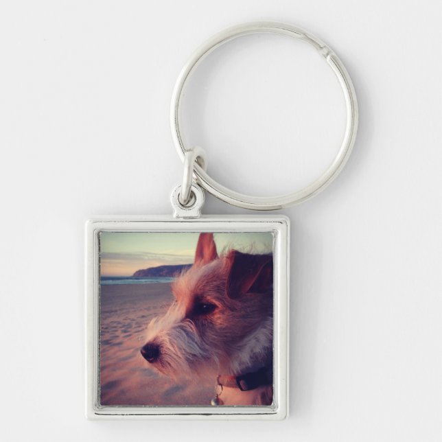 Chaveiro Cão que enfrenta a praia (Frente)