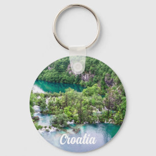 Chaveiro Cascata em cascata no Parque dos Lagos de Plitvice