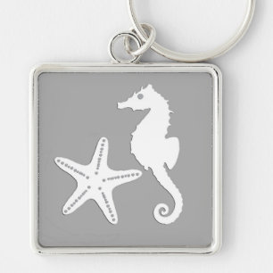 Chaveiro Cavalo-do-mar e estrelas-do-mar - brancas em cinza
