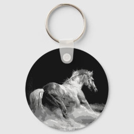 Chaveiro Cavalo Negro e Branco em Ação