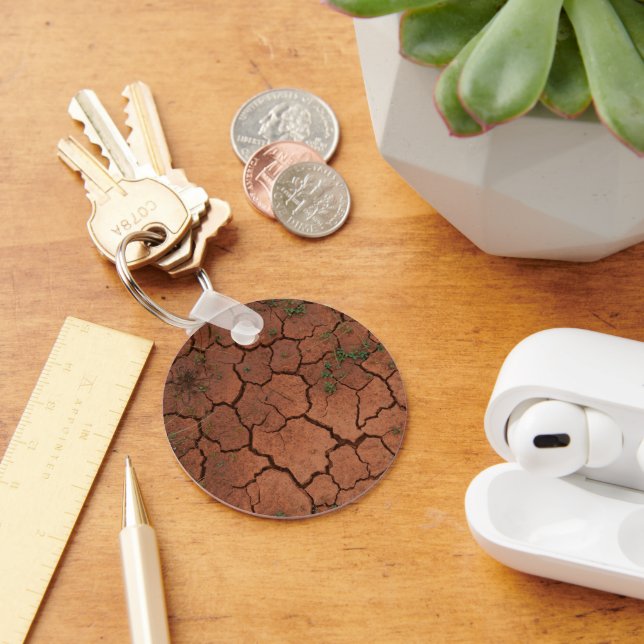 Chaveiro chão seco e rachado (Mesa)
