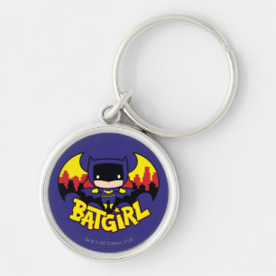 Chaveiro Chibi Batgirl com o Skyline & logotipo Gotham
