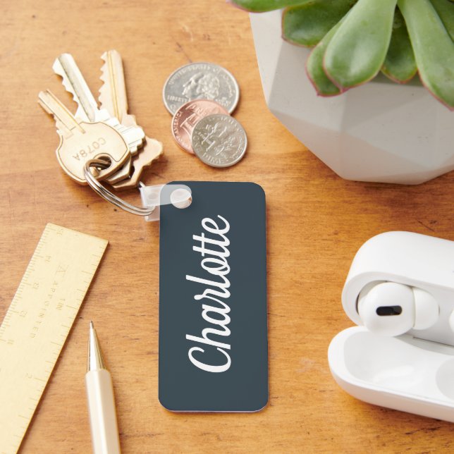 Chaveiro Cinza Carvão e Nome Personalizado Branco (Mesa)